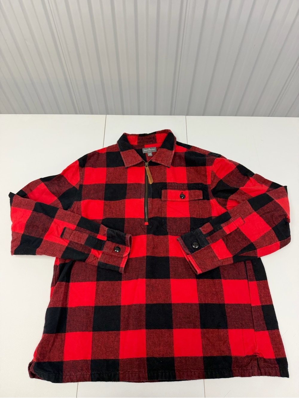 LL bean Men's Red & Black Buffalo Plaid Zip-Front Shirt Jacket